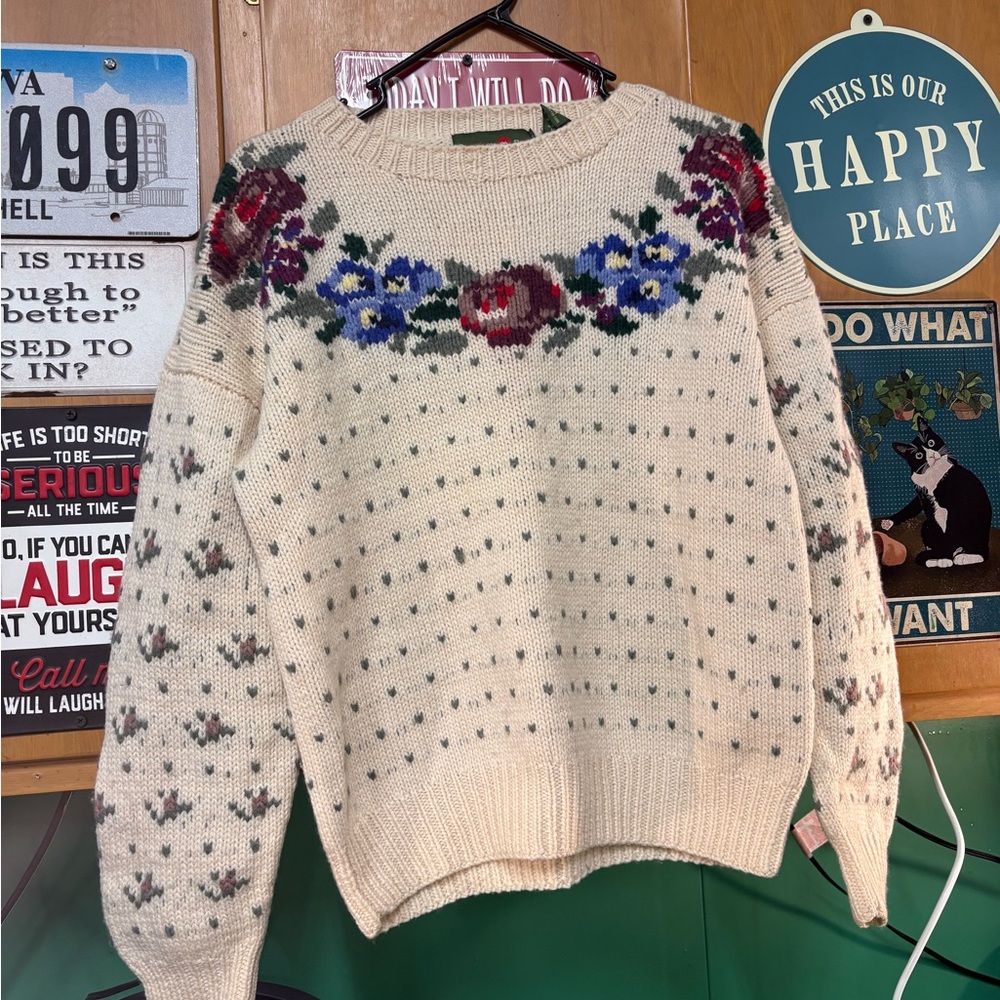 Outback Red Floral Knit Sweater - Cream, Red, Blue